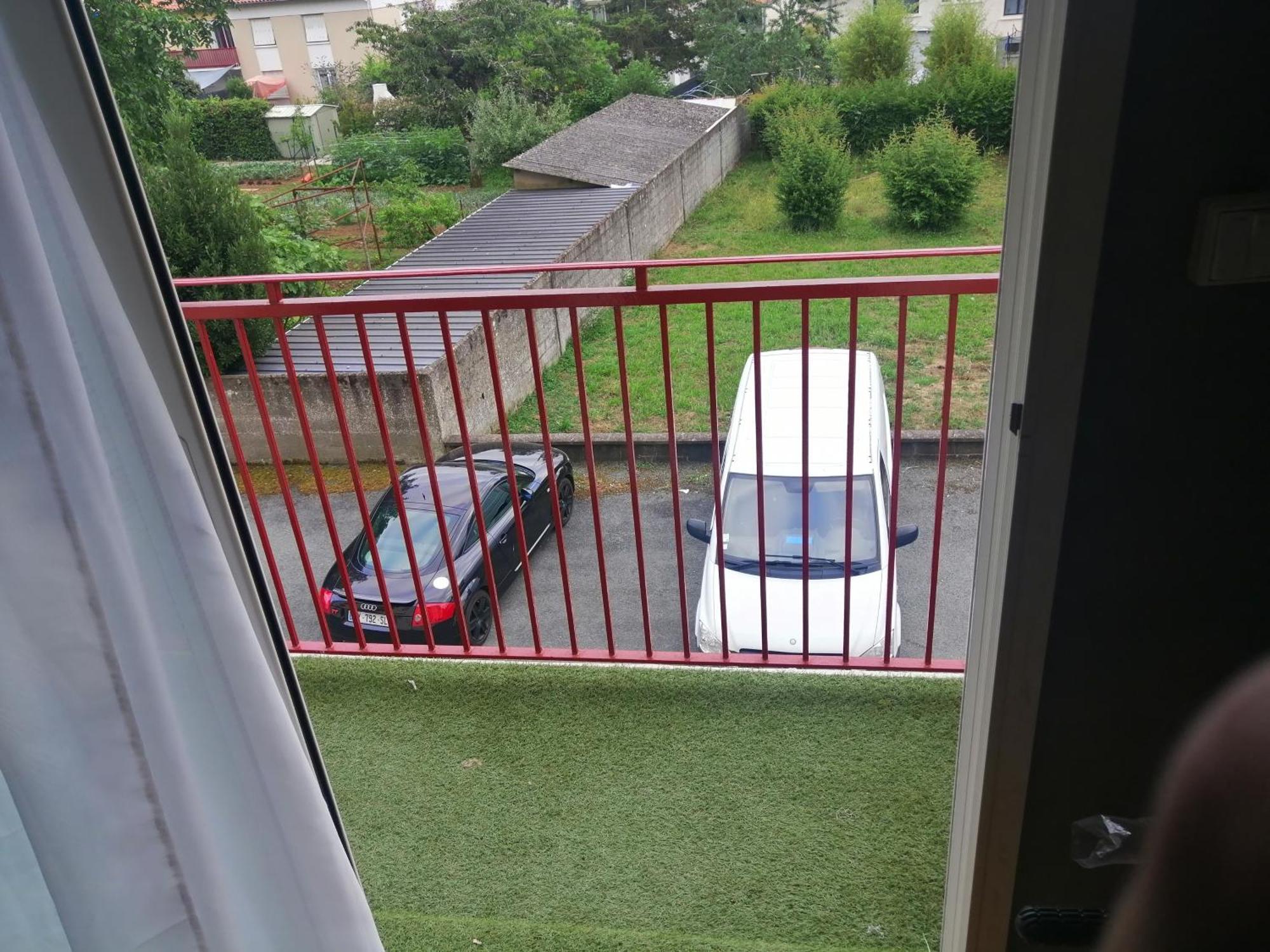 Chambre Dans Appartement A Niort Exteriér fotografie